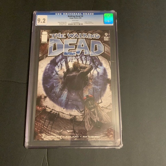 The Walking Dead #9.CGC Universal Grade 9.2